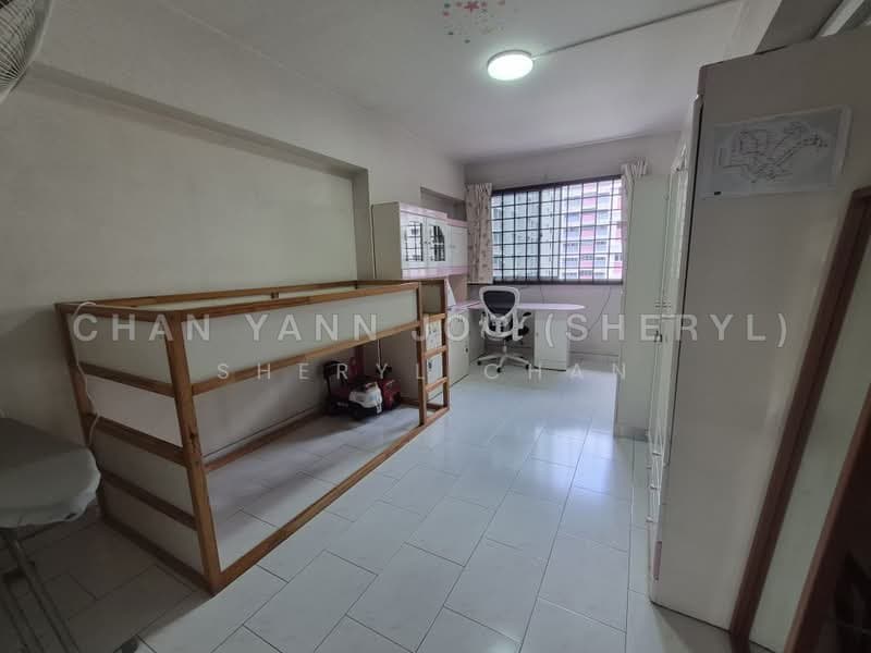 Spacious 5I Corner Unit with Greenery View at Pasir Ris Drive 4
