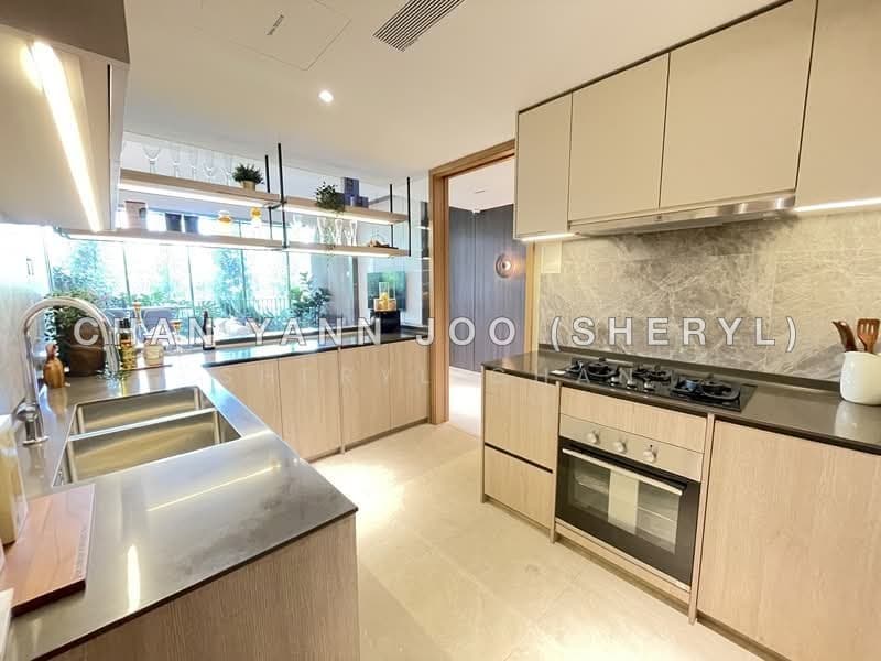 Kassia 4-Bedroom Freehold Condo at Flora Drive, D17