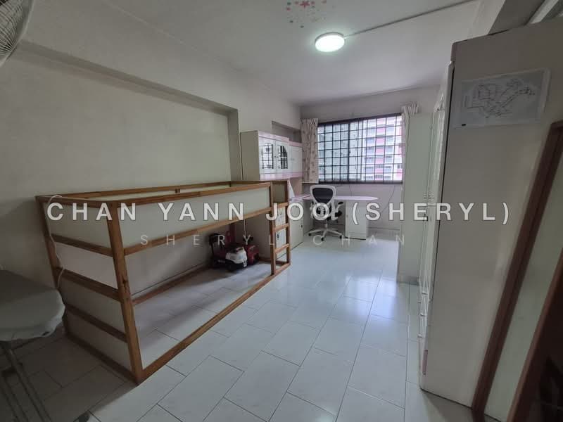 Spacious 5I Corner Unit with Greenery View at Pasir Ris Drive 4