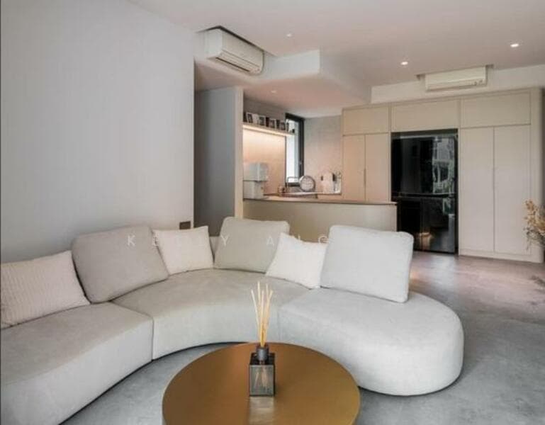Palm Isles 2-Bed Ground Floor Corner Unit with Greenery View