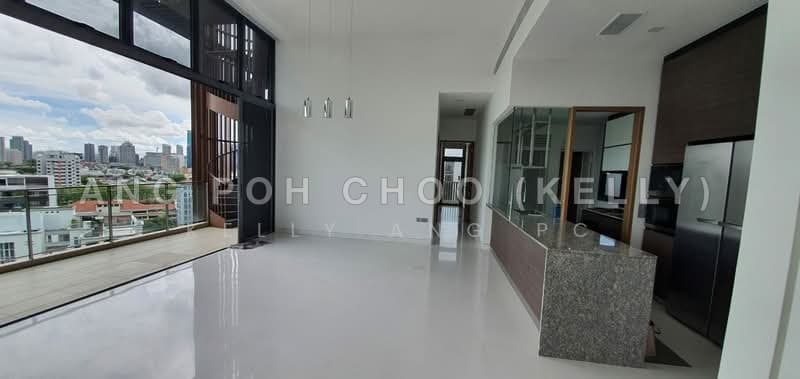 Goodwood Grand Penthouse – High Floor with Terrace Balcony